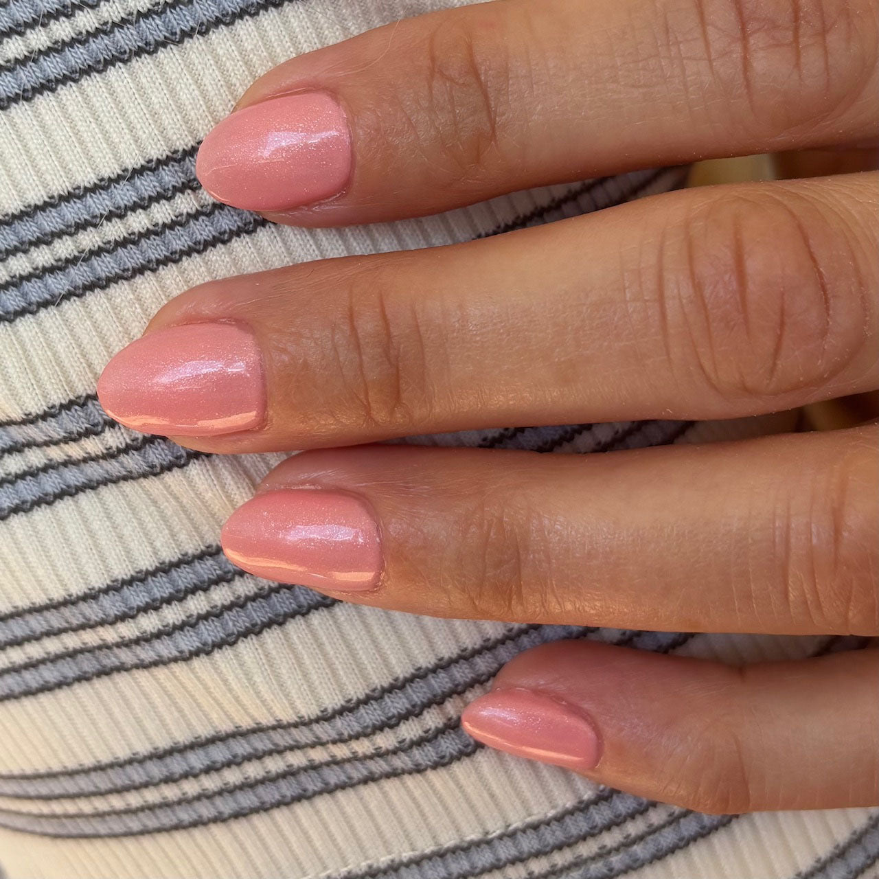 Gel Neglelak – Blushy Peach